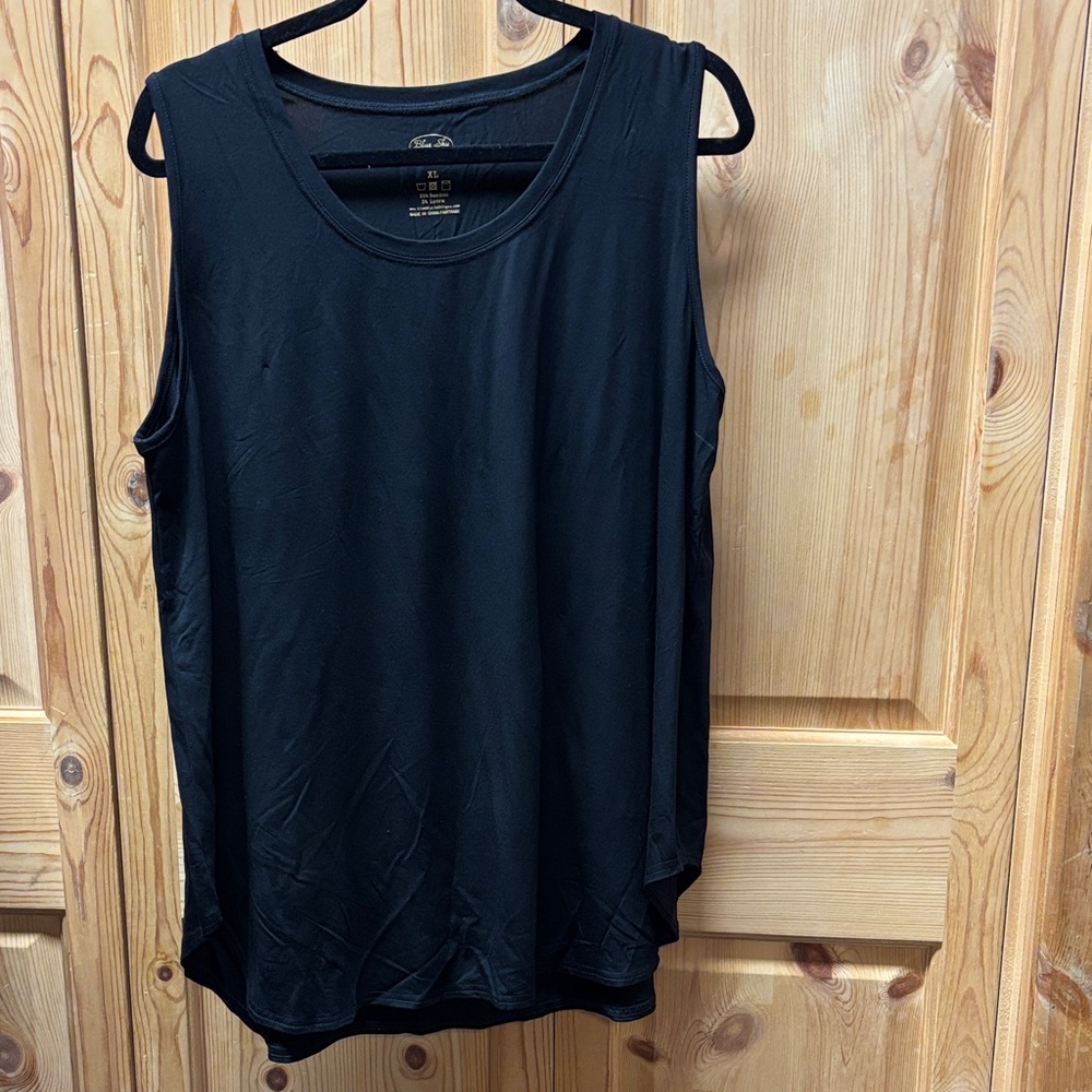 Blue Sky Black Sleeveless Tank Top